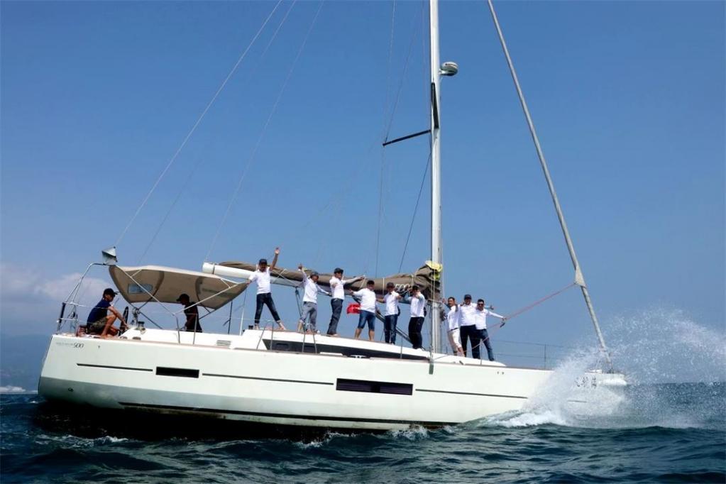 4.5 迷波隆帆船专业课：海上航行2小时，这一回我们升帆、掌舵、拉绳成为货真价实的海上水手