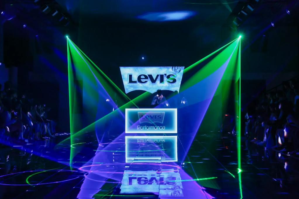 Levi's Performance冰酷系列品牌大秀